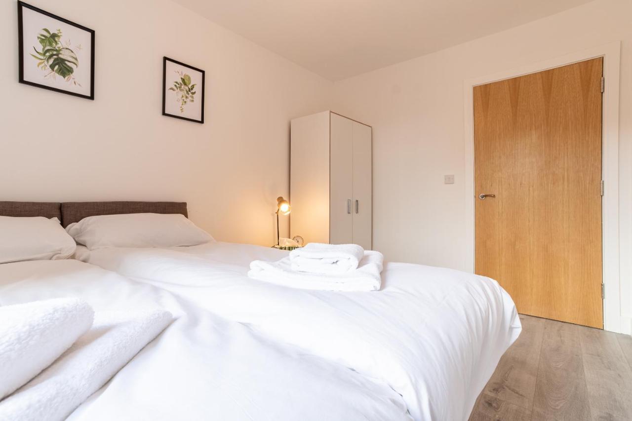 Copenhagen Court Apartments Basingstoke Zewnętrze zdjęcie